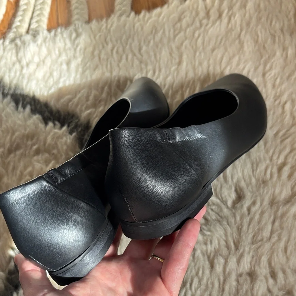 Women's Black Leather Flats